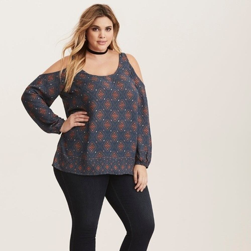Torrid Top 2X Cold Shoulder Long Sleeve Teal